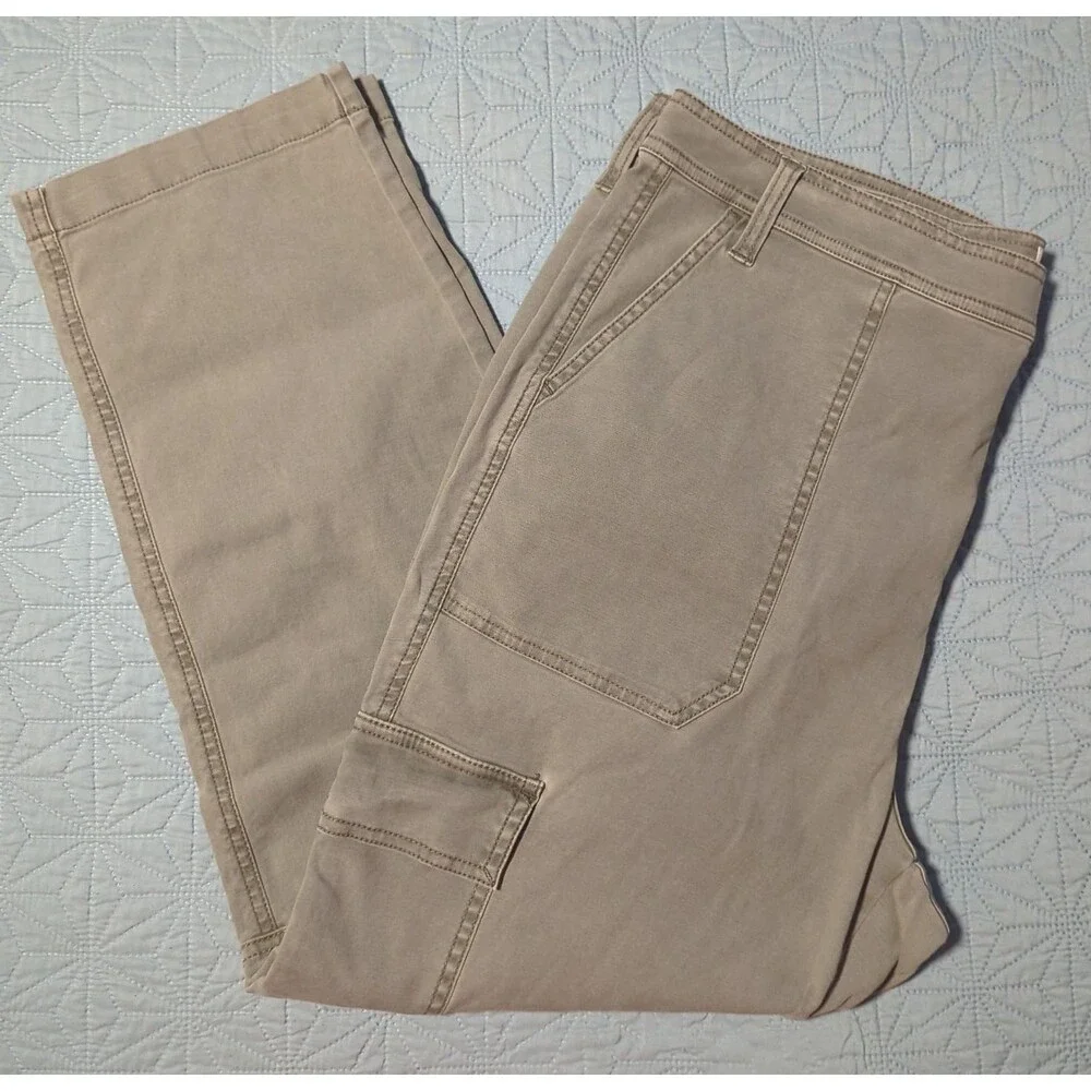 J. Crew Women's Olive Green Cargo Pants Sz 32 Tapered Leg Utility Casual Hiking